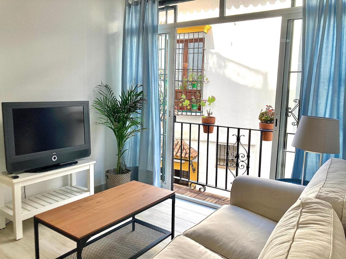 Acogedor Apt 8Pax 4Bdr 2Bth- Cozyhomesevilla2 Екстериор снимка