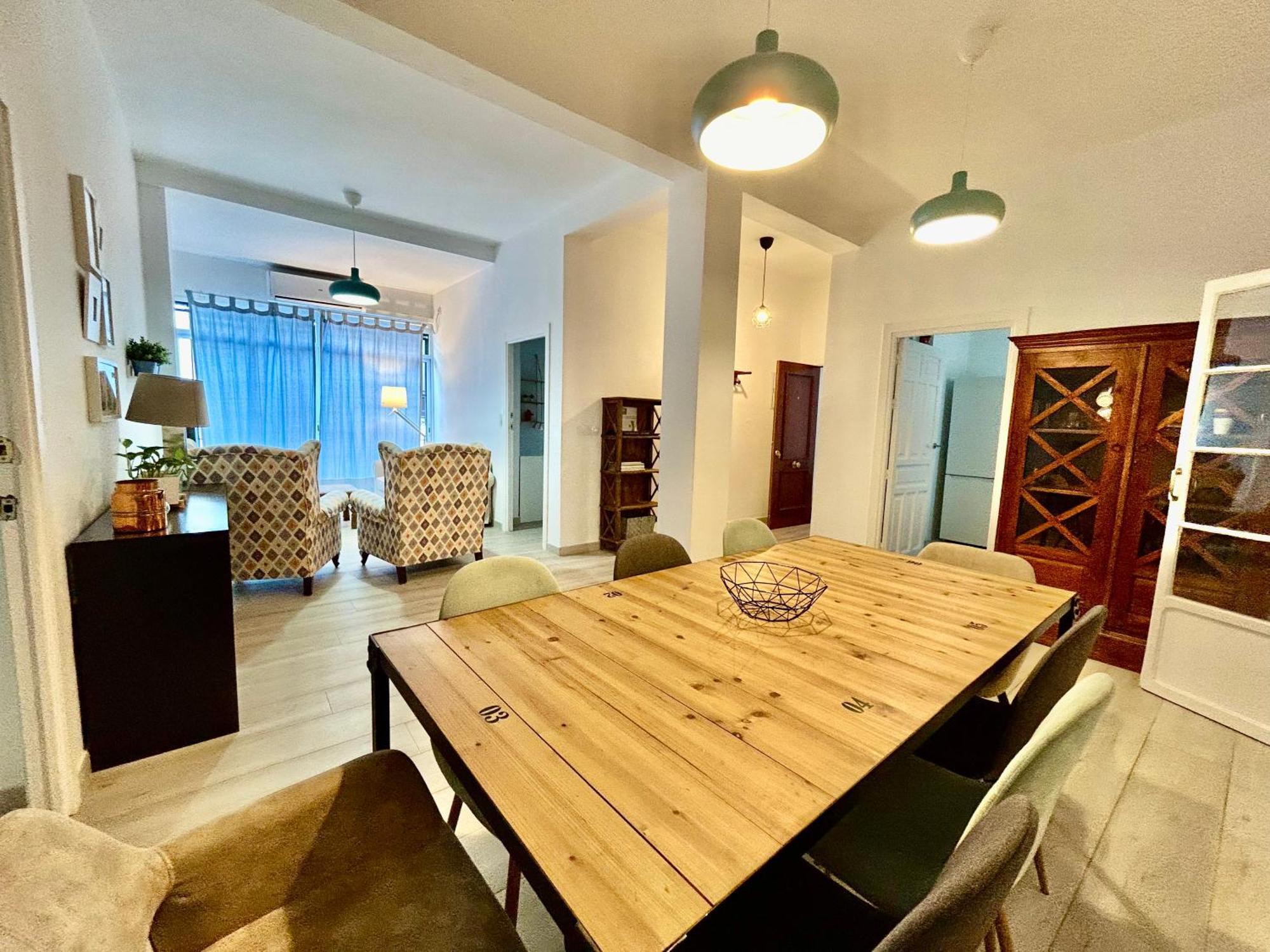 Acogedor Apt 8Pax 4Bdr 2Bth- Cozyhomesevilla2 Екстериор снимка