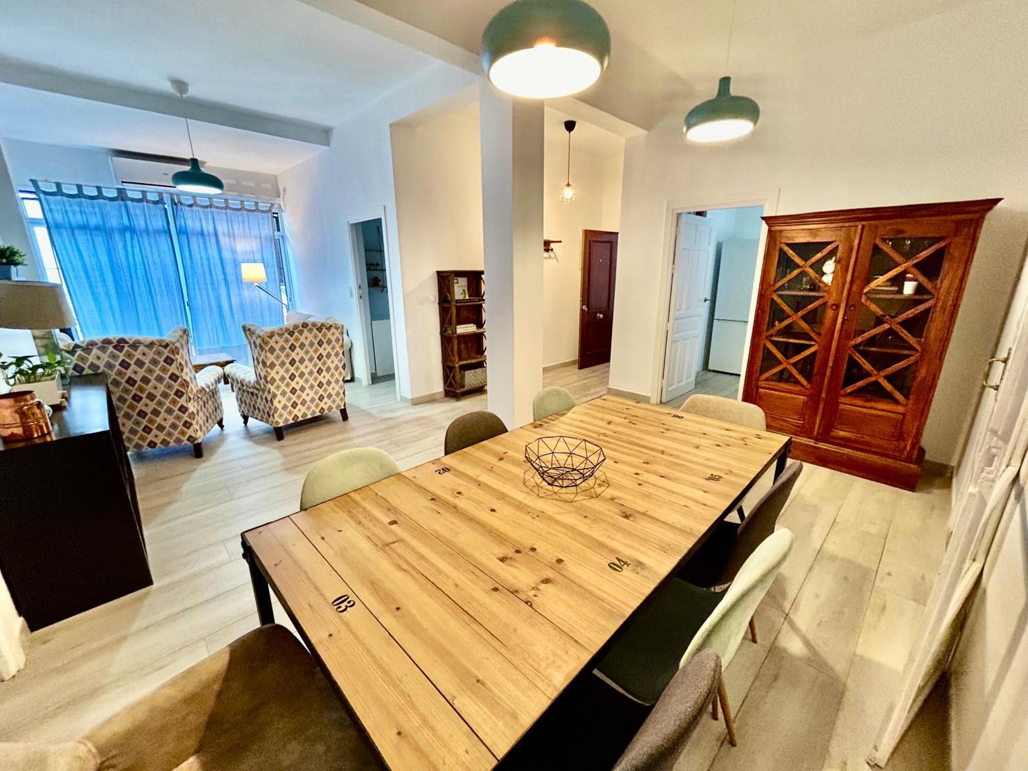 Acogedor Apt 8Pax 4Bdr 2Bth- Cozyhomesevilla2 Екстериор снимка