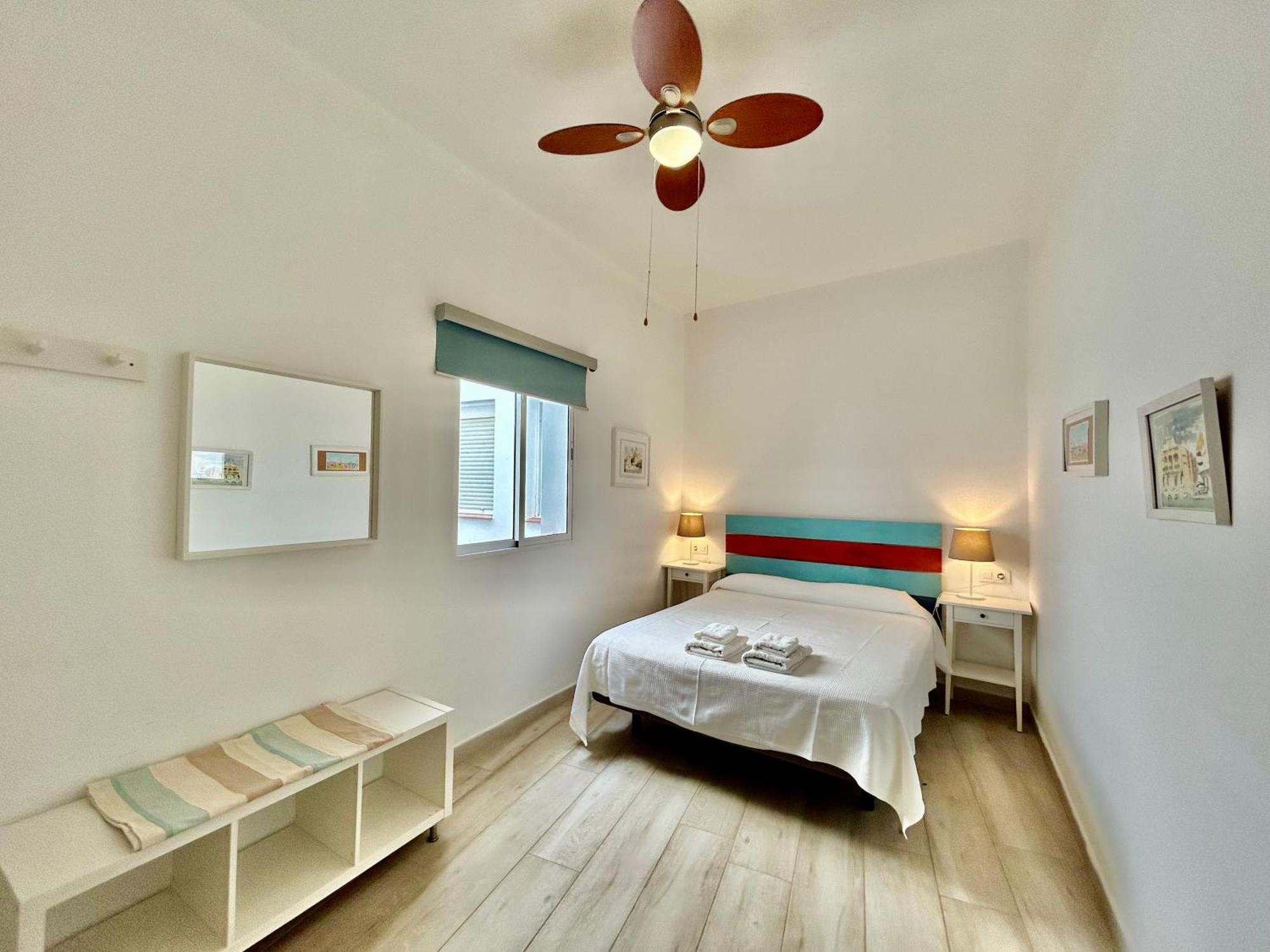 Acogedor Apt 8Pax 4Bdr 2Bth- Cozyhomesevilla2 Екстериор снимка